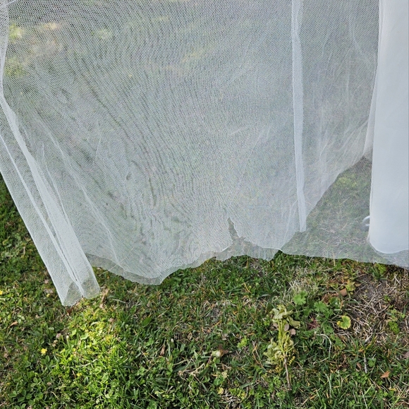 White Bridal Formal Gown - Picture 4 of 14